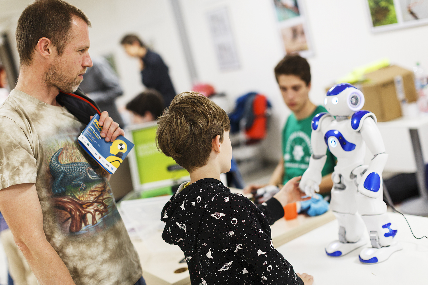 Člověk a&nbsp;robot navštíví každou domácnost, Noc vědců se totiž přesouvá do online podoby
