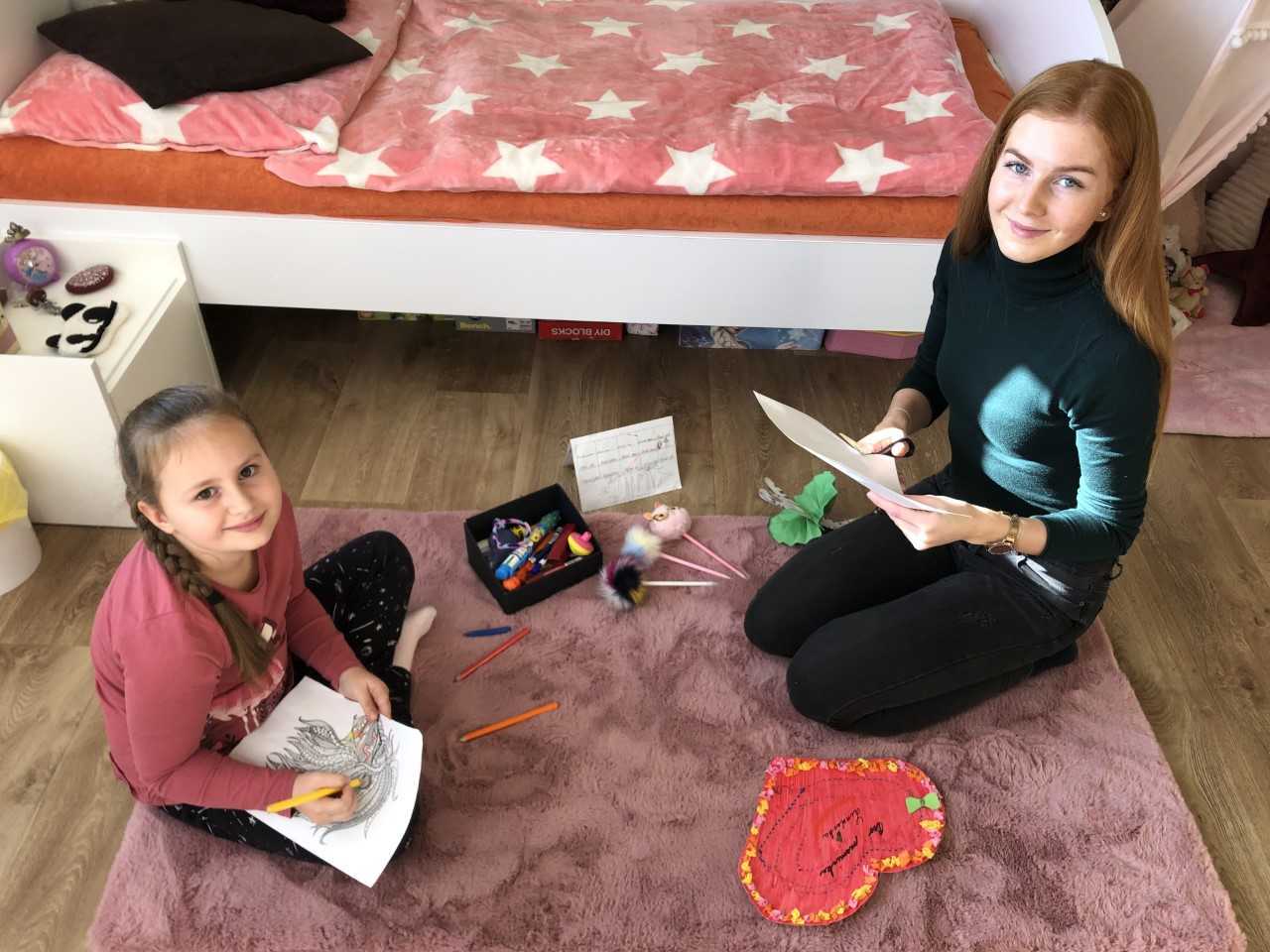 Cítila jsem se v&nbsp;době pandemie užitečná, říká studentka konající reciproční aktivity