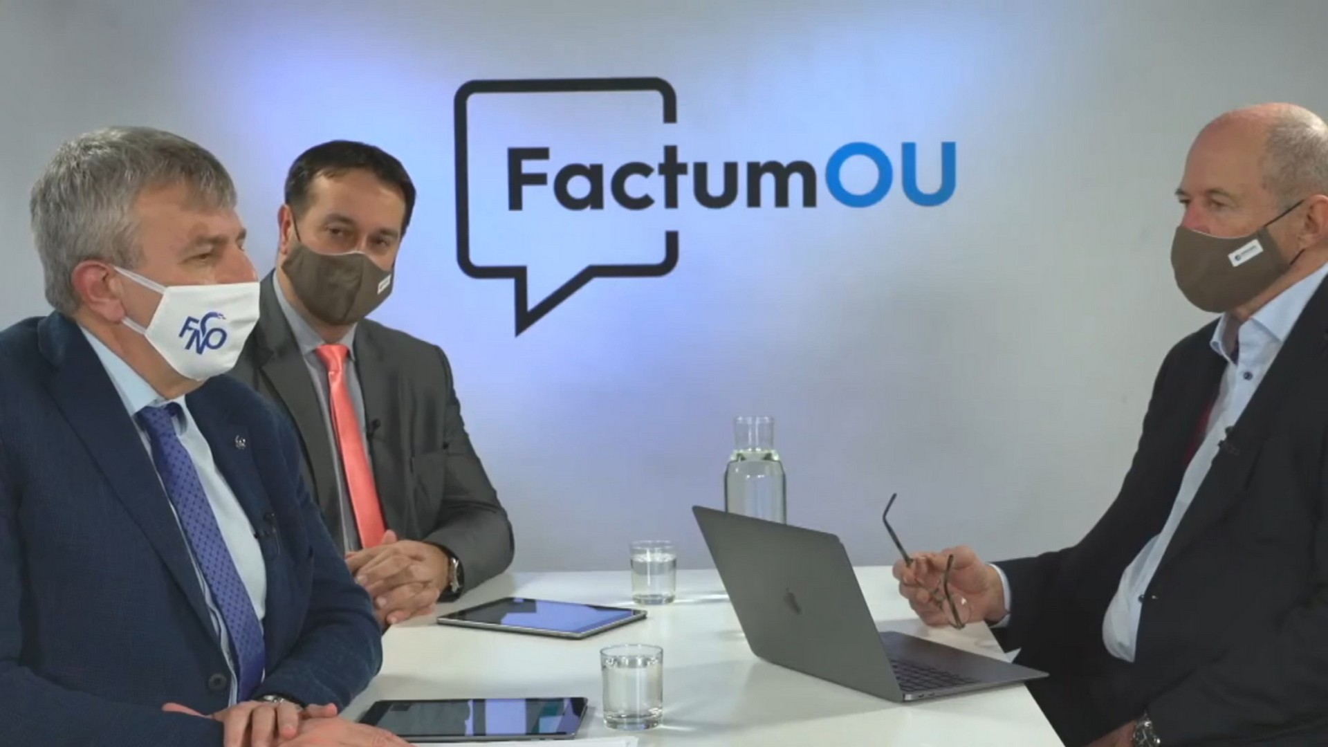 Jak mohli vědci vyvinout vakcínu tak rychle? Nejčastější otázky o očkování zodpověděli odborníci