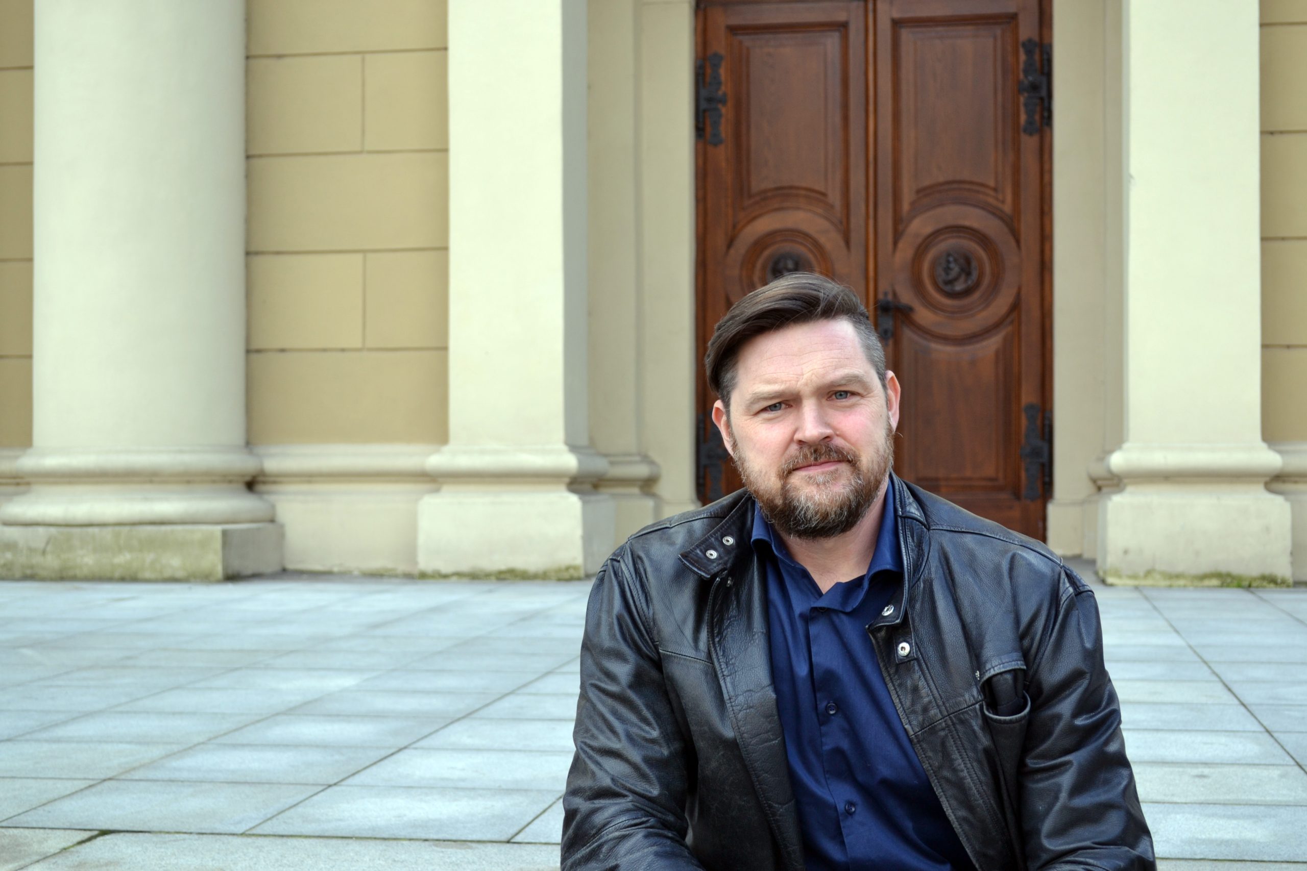 Přestaňme se bát vlastního stínu a&nbsp;vstupme názorově do veřejného prostoru