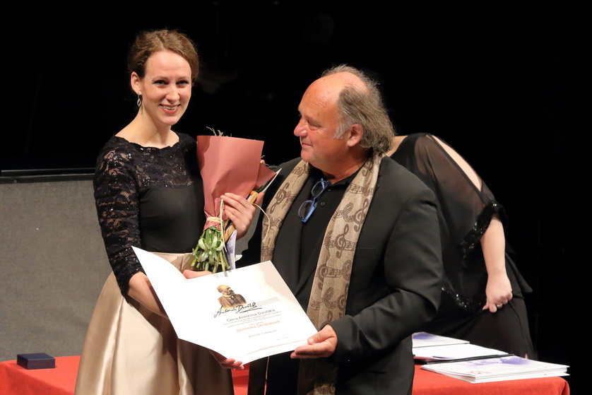 Sólové pěvkyně spojené s&nbsp;Ostravskou uspěly na mezinárodní soutěži