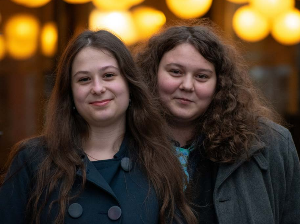 Rozhovor: Žít s&nbsp;maskou není udržitelné