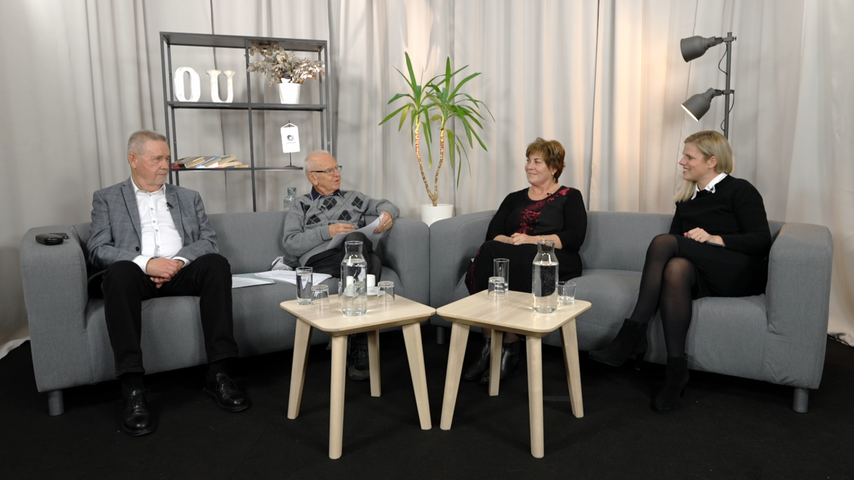 Jaké byly v&nbsp;devadesátkách začátky Lékařské fakulty a&nbsp;Fakulty sociálních studií na Ostravské? Dozvíte se v&nbsp;novém videu