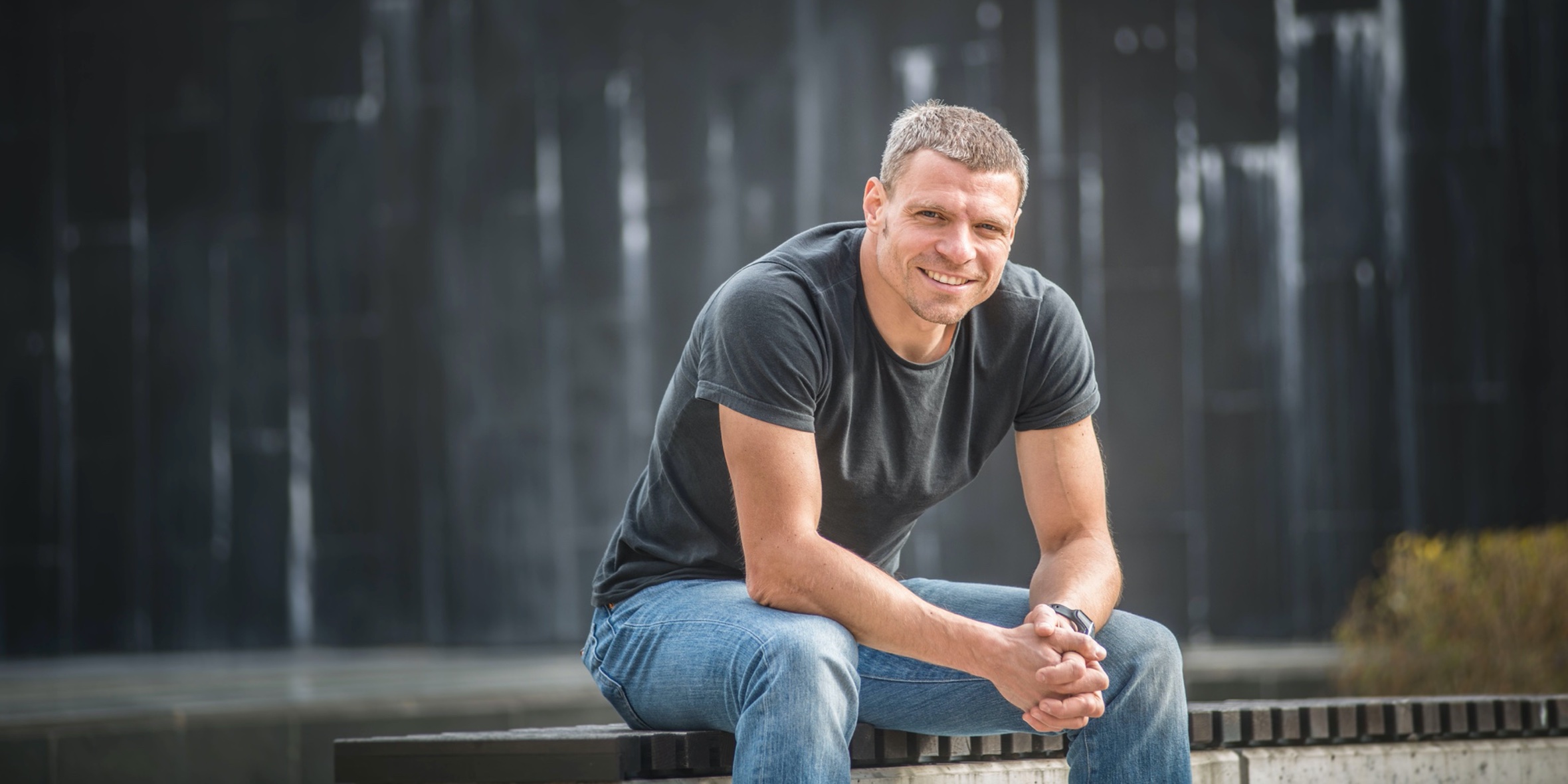 Lékař bez hranic Tomáš Šebek a&nbsp;Rastislav Maďar na univerzitní stage Freedom Festu