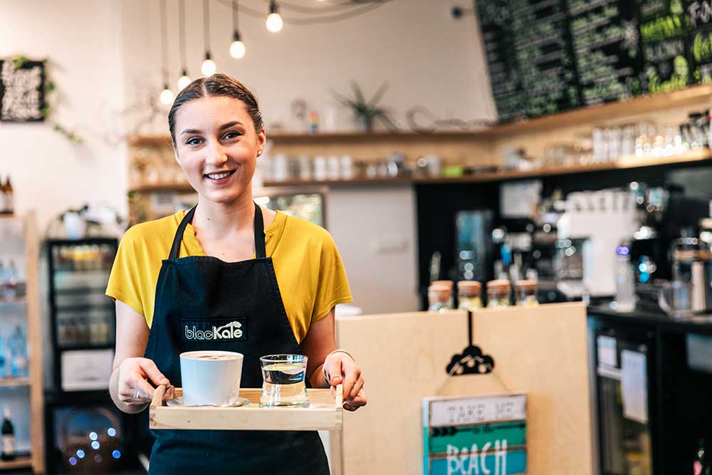 Ochutnejte veganskou kuchyni v&nbsp;Black Kale s&nbsp;50% slevou na Den otevřených menz ve středu 21.&nbsp;září