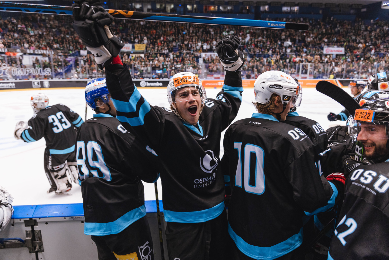 Vítězství v&nbsp;hokejovém derby slavila Ostravská