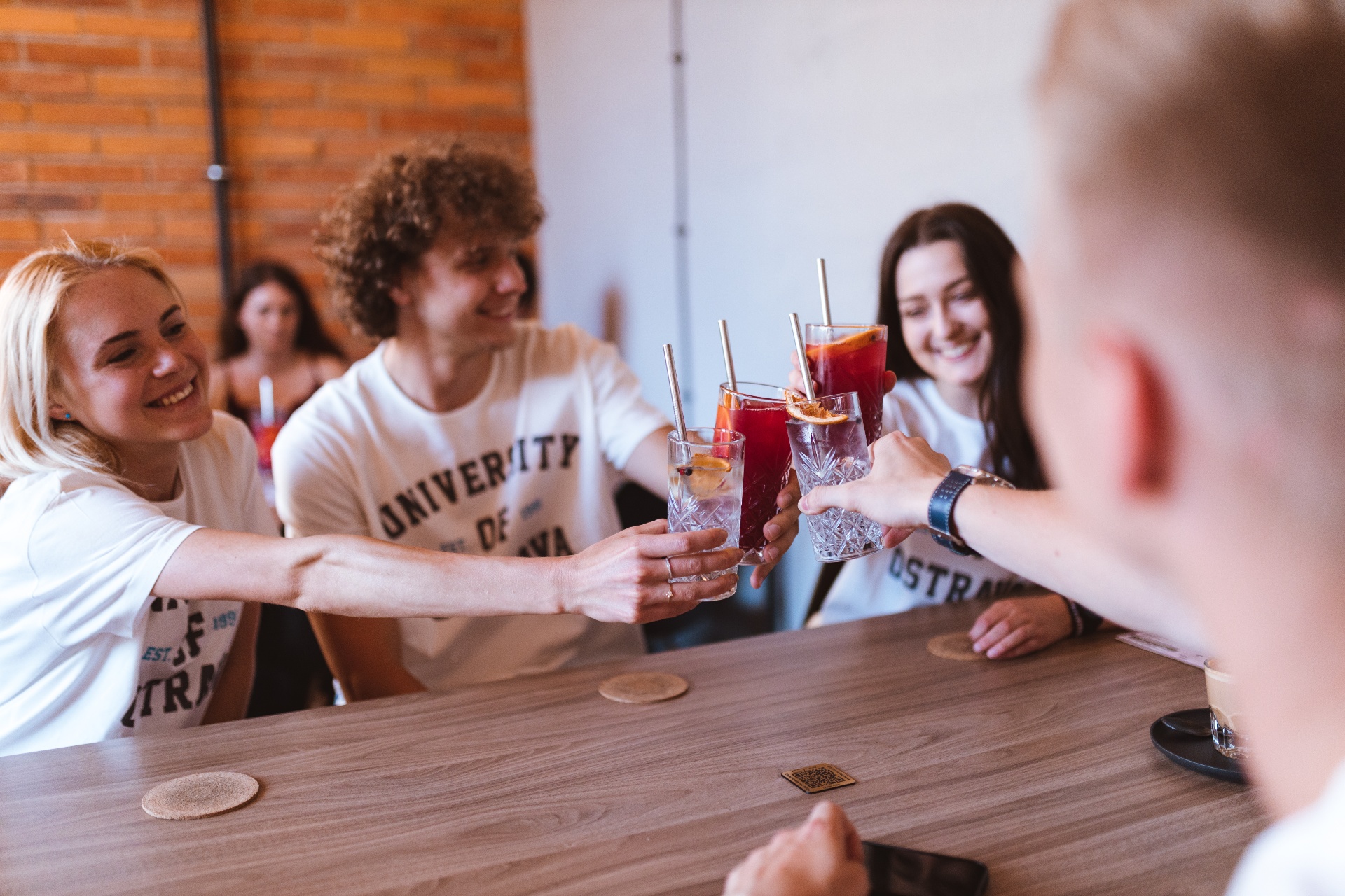 Jak studovat více škol současně, pracovat a&nbsp;bohémsky žít?