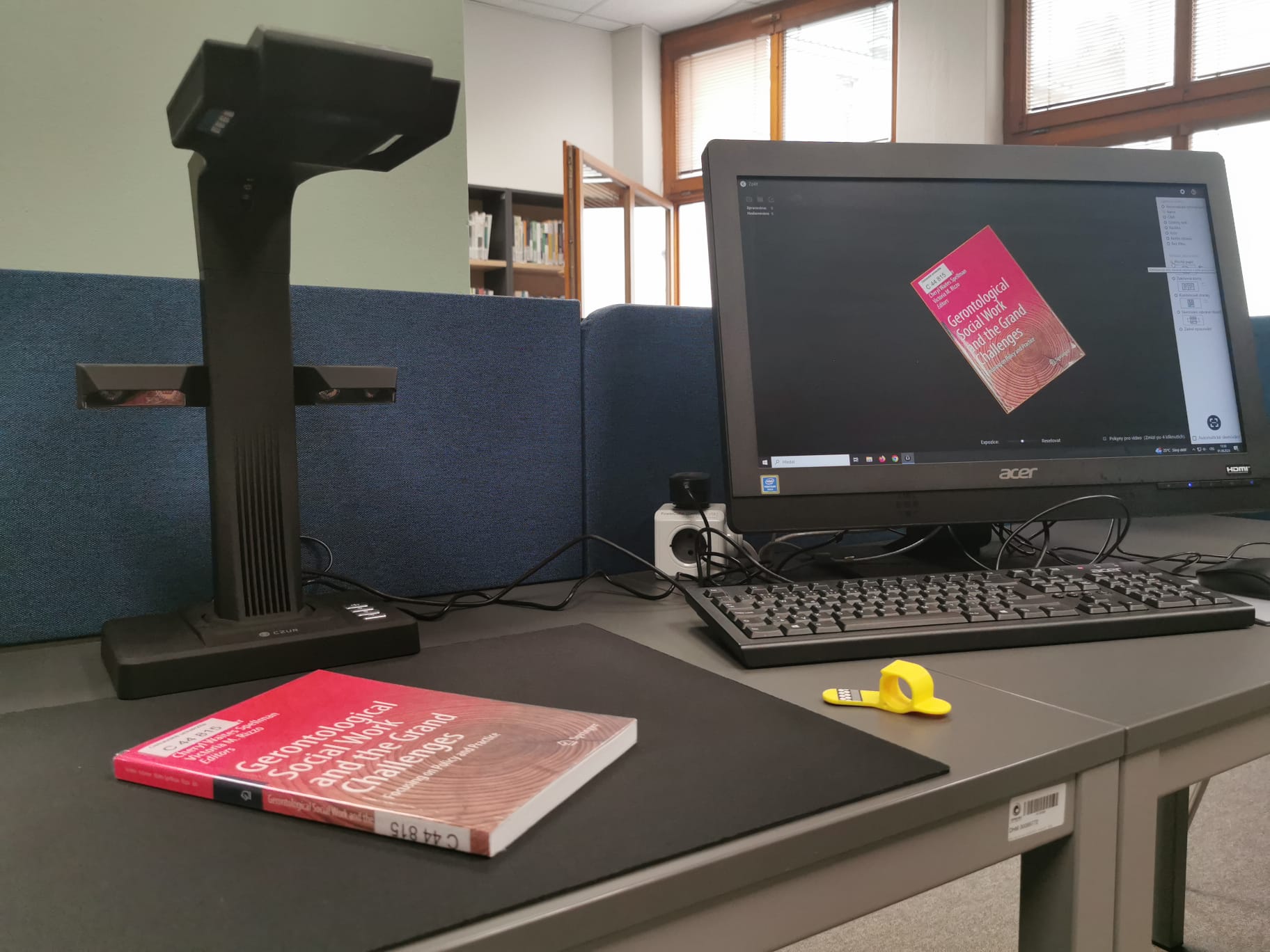 Skenujte v&nbsp;Univerzitní knihovně OU ještě rychleji