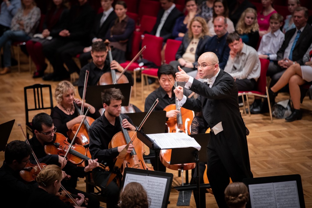 Svatováclavský hudební festival nadělí ke 20.&nbsp;výročí „best of“ z&nbsp;uplynulých let. Studentům nabízí speciální slevy