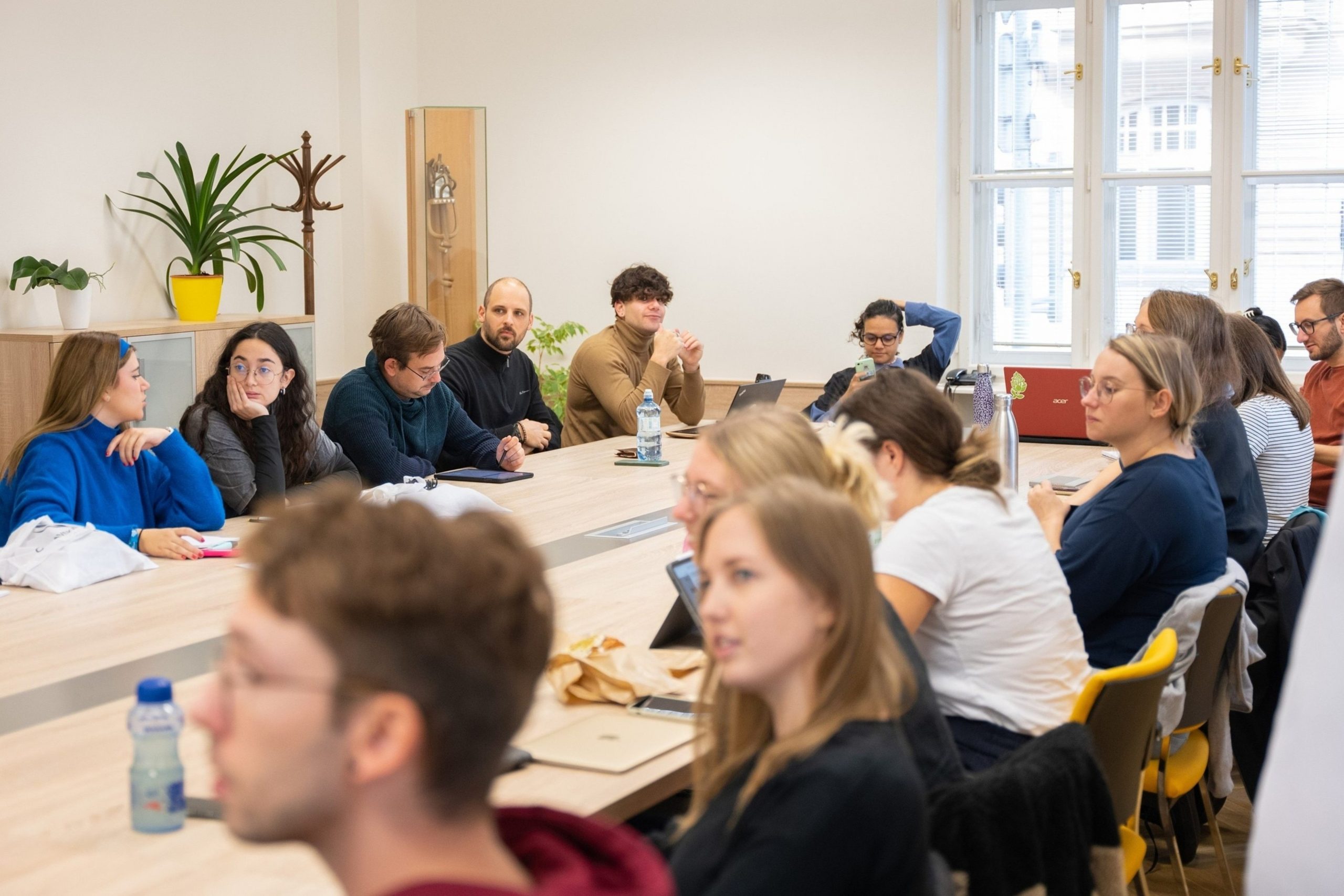 Českou sociální politiku poznávají zahraniční studenti díky programu Mezinárodní projektový management na FSS OU