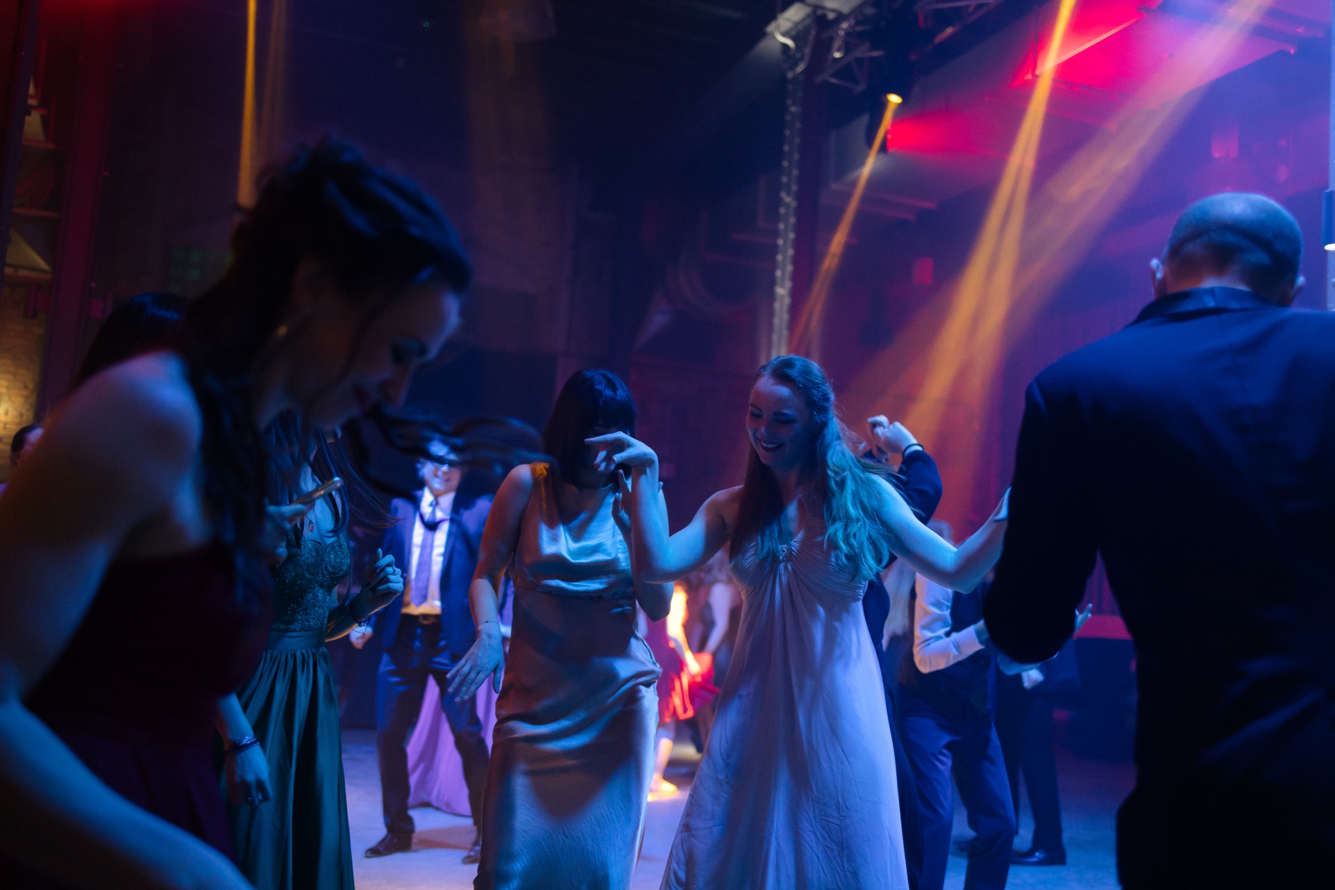 Na Ples Ostravské univerzity zbývají poslední volná místa! Kupte si vstupenky a&nbsp;užijte si jedinečný večer