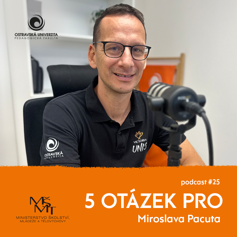 Podcast 5 otázek PRO: „Učitelé byli vždy lídři společnosti,“ říká Miroslav Pacut z&nbsp;Pedagogické fakulty