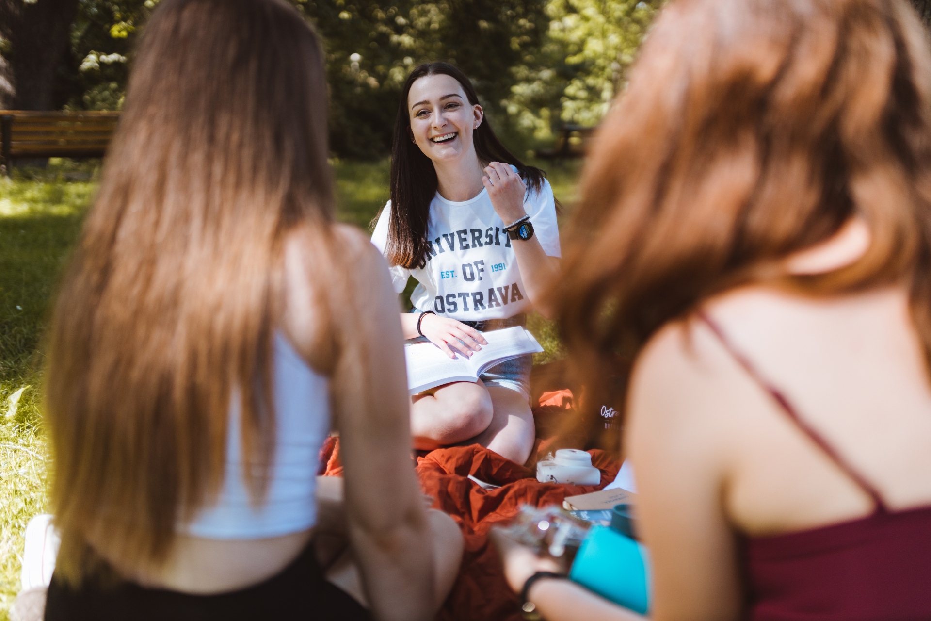 Studentské organizace na univerzitě rostou jako houby po&nbsp;dešti. Většina z&nbsp;nich se ukáže na festivalu Za kariérOU