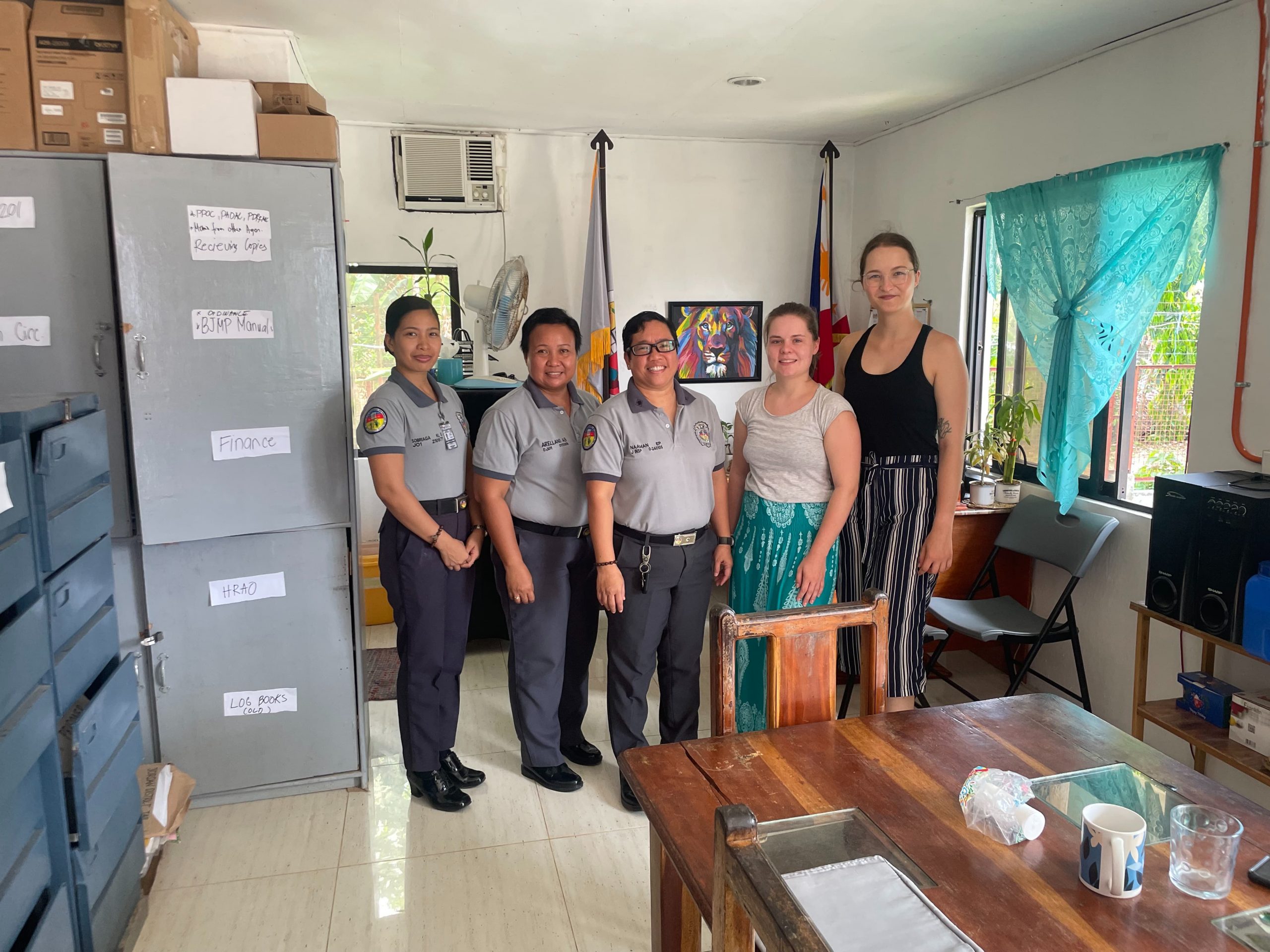 Blog: Věznice, sirotčinec i&nbsp;předmanželská poradna. Studentky FSS OU se věnovaly sociální práci na Filipínách