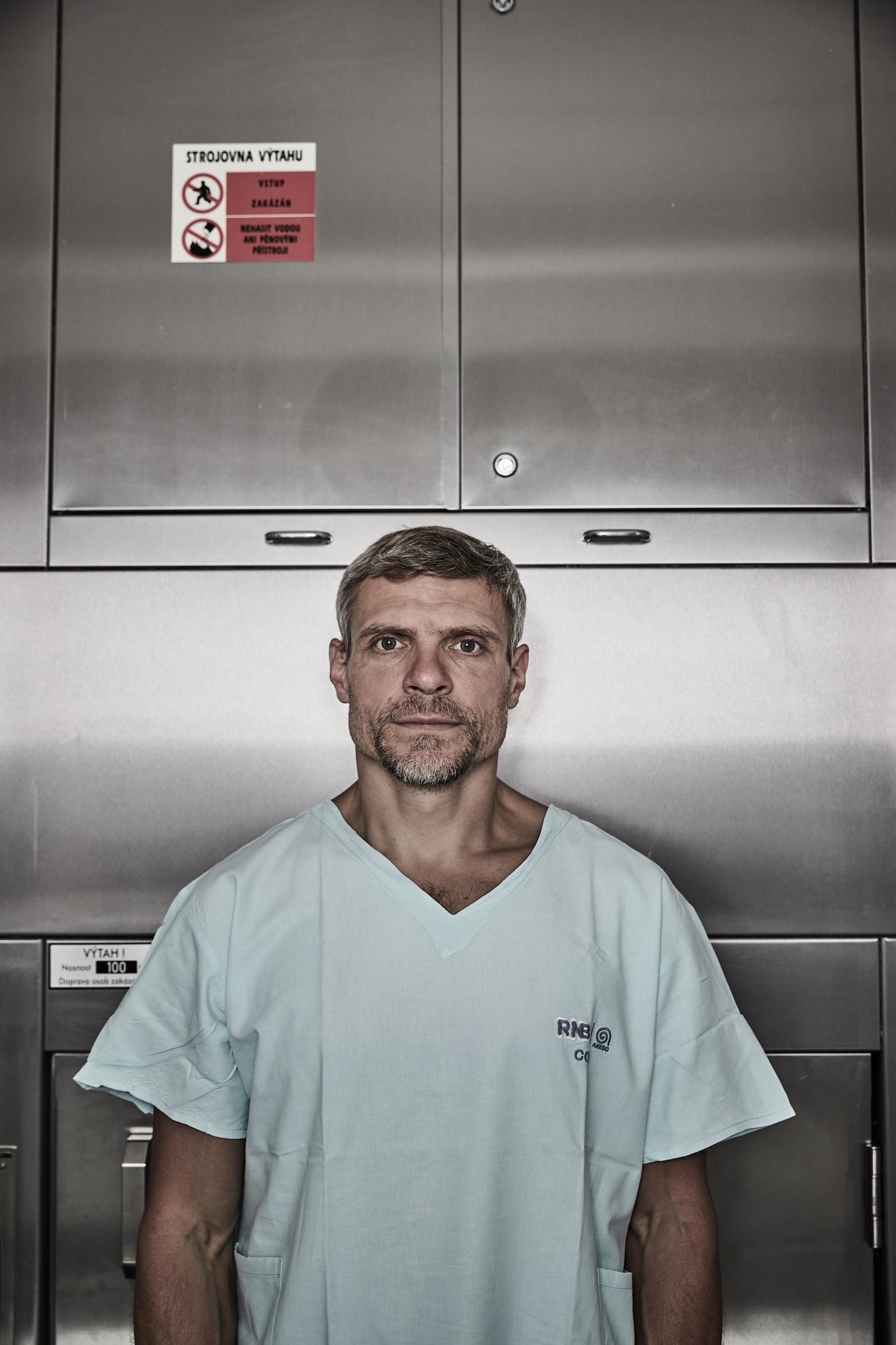 Beseda s&nbsp;Tomášem Šebkem v&nbsp;OUshopu: Promluví o&nbsp;nové knize, pomoci i&nbsp;životních zkouškách