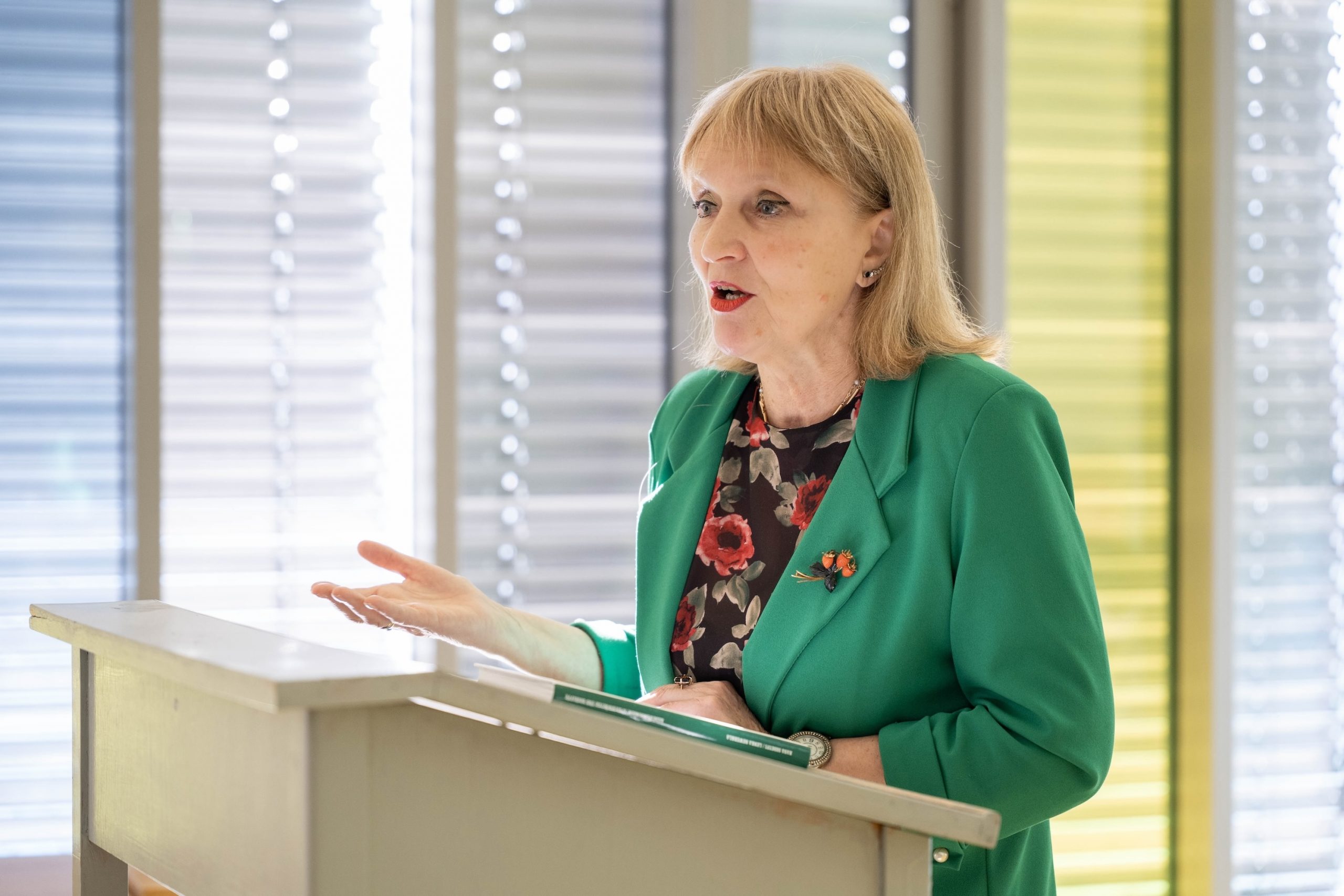 Neuvěřitelný románový příběh profesorky Hany Sodeyfi si vyslechli studující Pedagogické fakulty