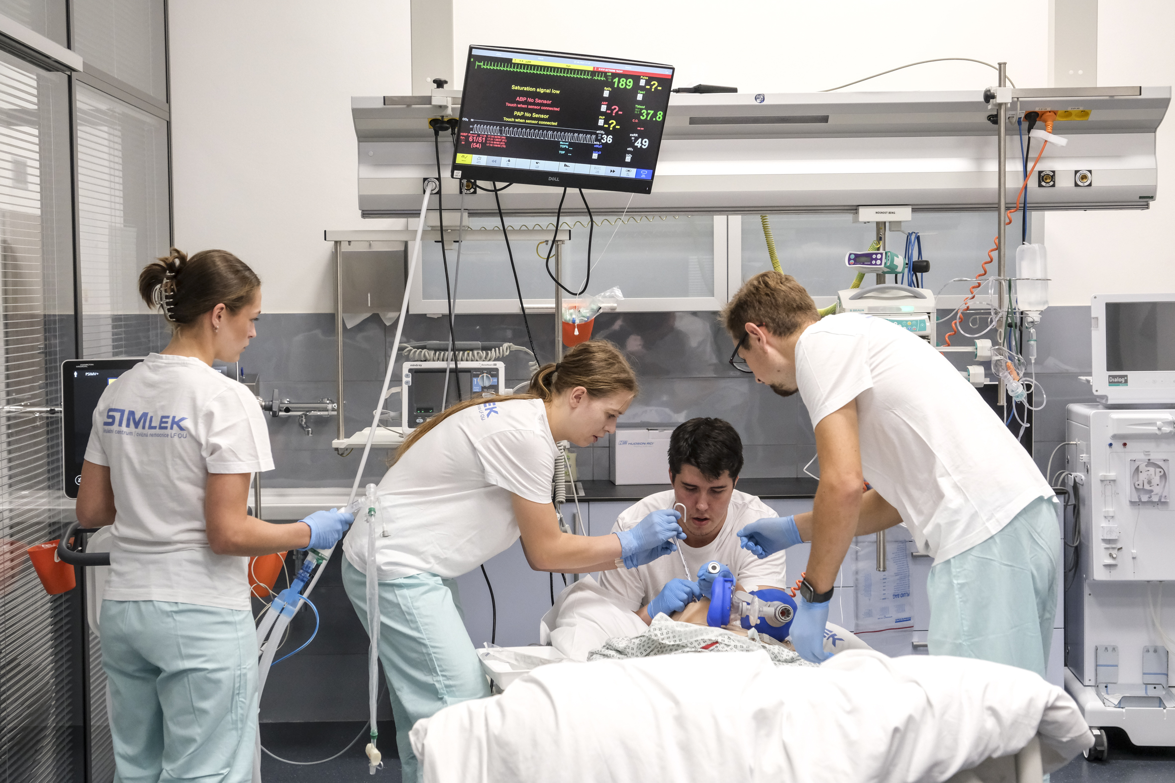 Studium medicíny v&nbsp;angličtině může být skvělou příležitostí i&nbsp;pro české a&nbsp;slovenské studenty