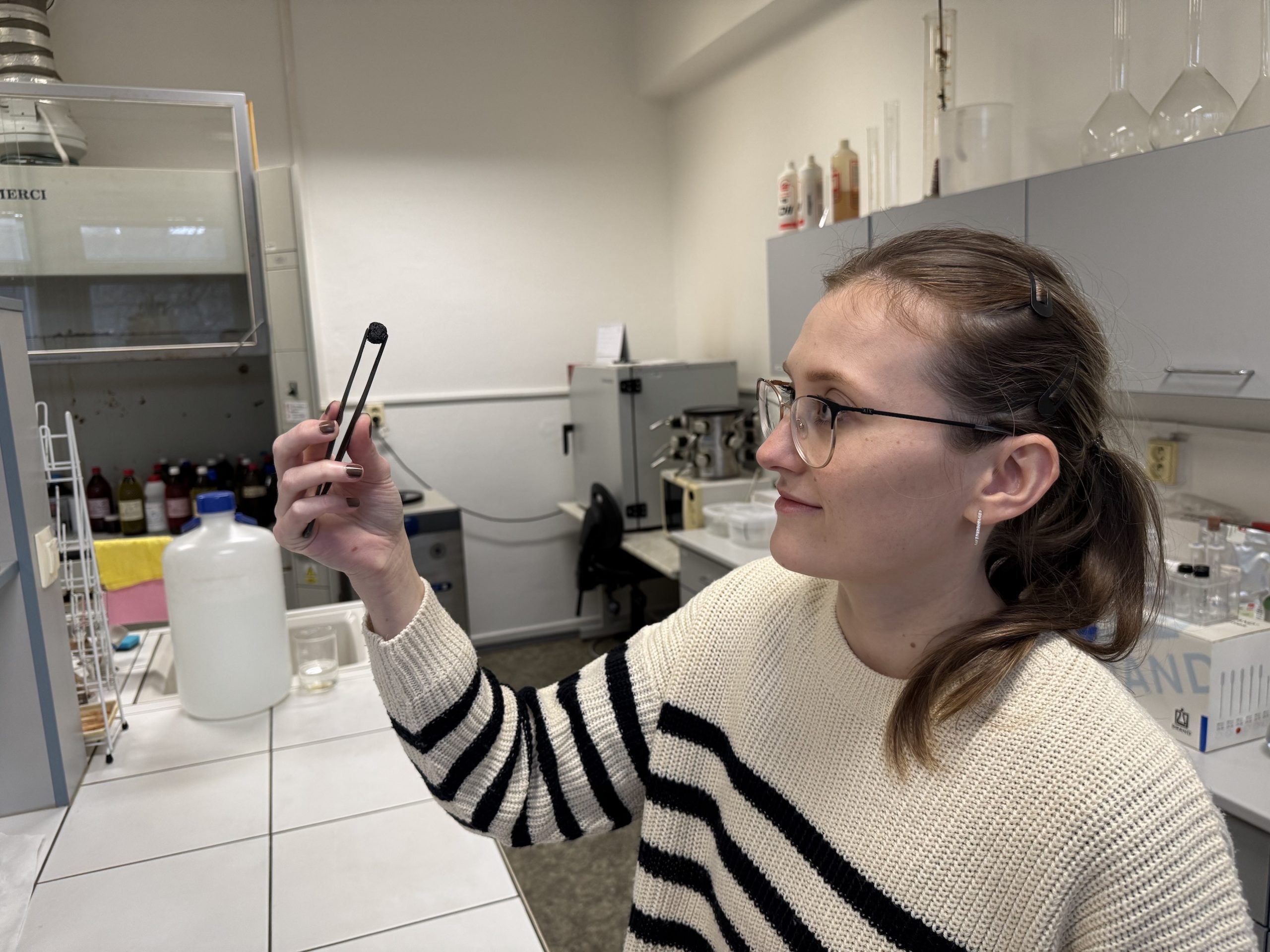 Inovace vědců z&nbsp;Katedry chemie Přírodovědecké fakulty mohou pomoci životnímu prostředí i&nbsp;průmyslu