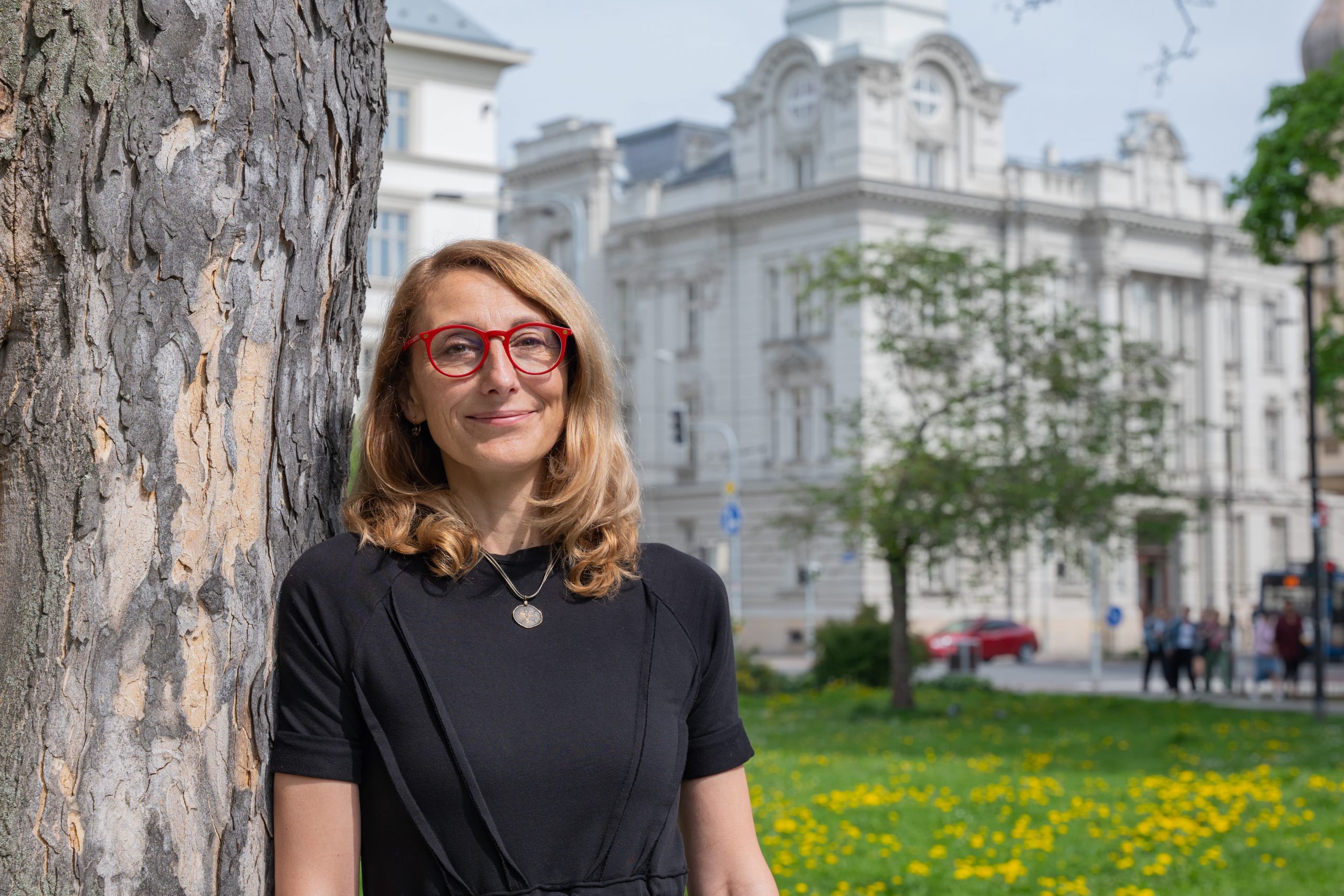 „Do nové pozice nastupuji s&nbsp;respektem a&nbsp;pocitem zodpovědnosti,“ říká nová děkanka FSS Soňa Kalenda Vávrová