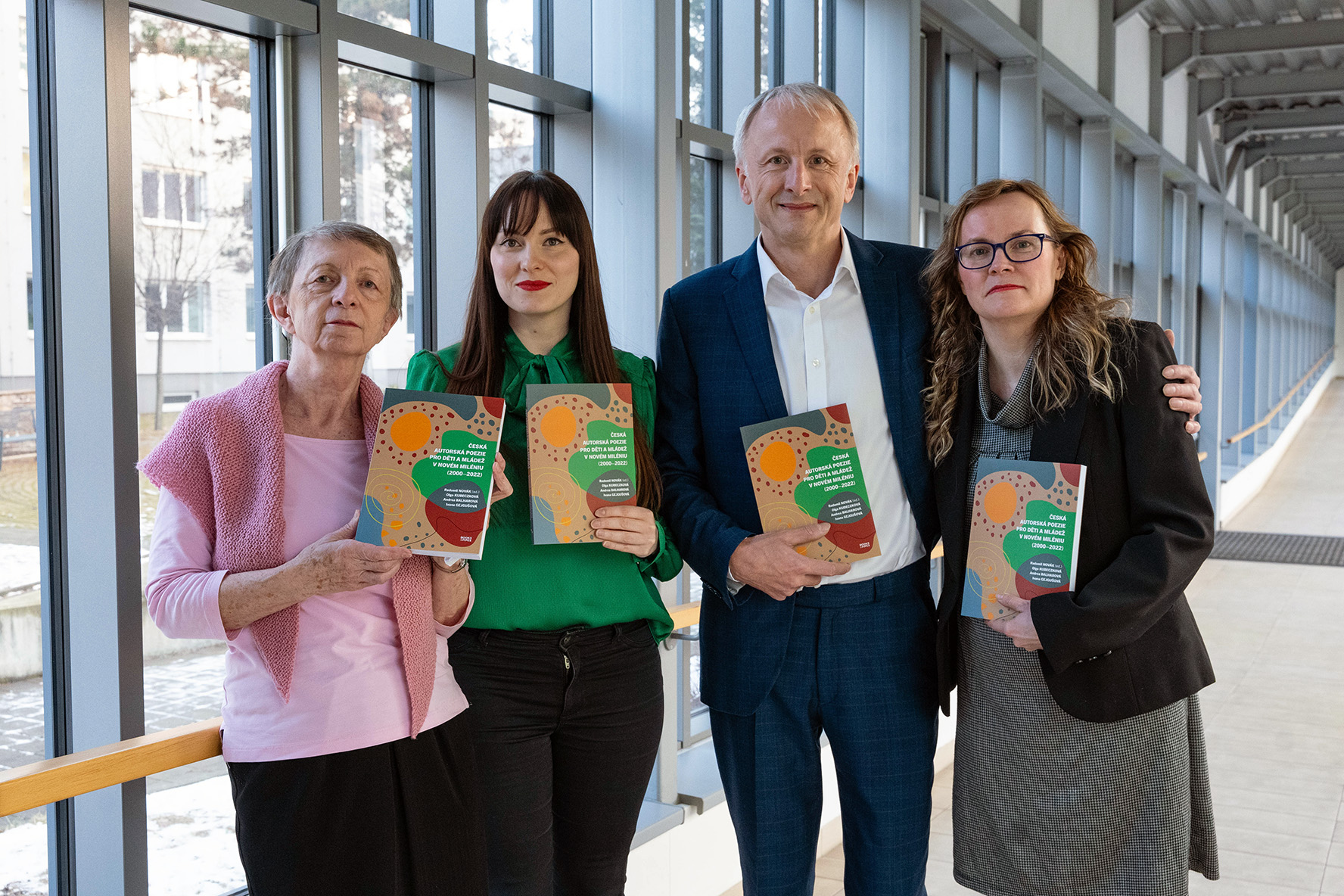 Tým z&nbsp;Katedry českého jazyka a&nbsp;literatury získal nominaci na Zlatou stuhu