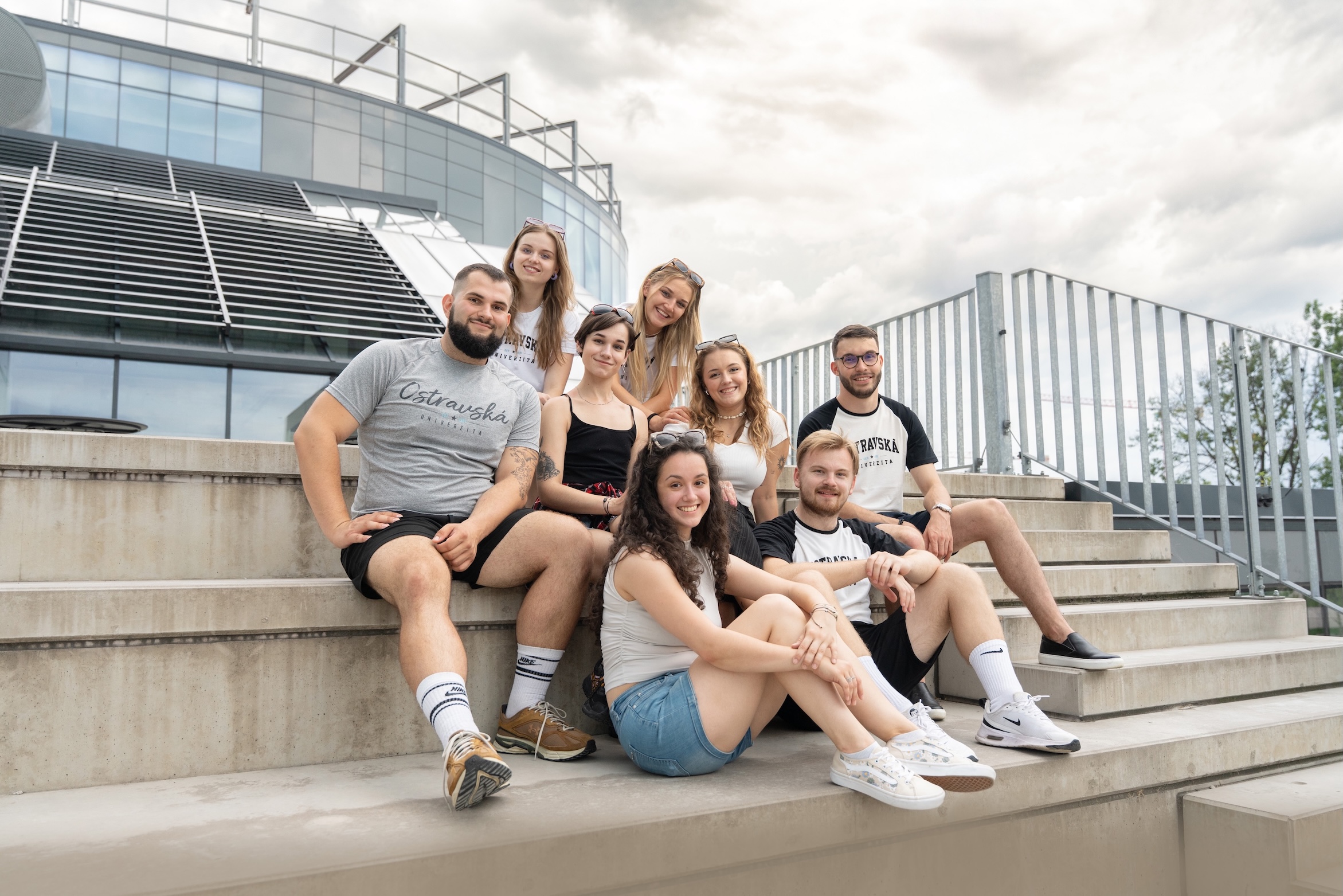 Každý studentský příběh začíná přihláškou. Začni psát ten svůj na Ostravské