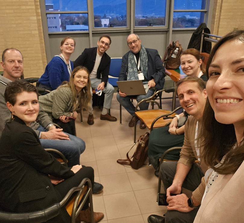 NEOLAiA přinesla OU změnu, která se neprojevuje jen na papíře, ale v&nbsp;konkrétních příbězích. Mění trajektorii lidských příběhů našich studentů