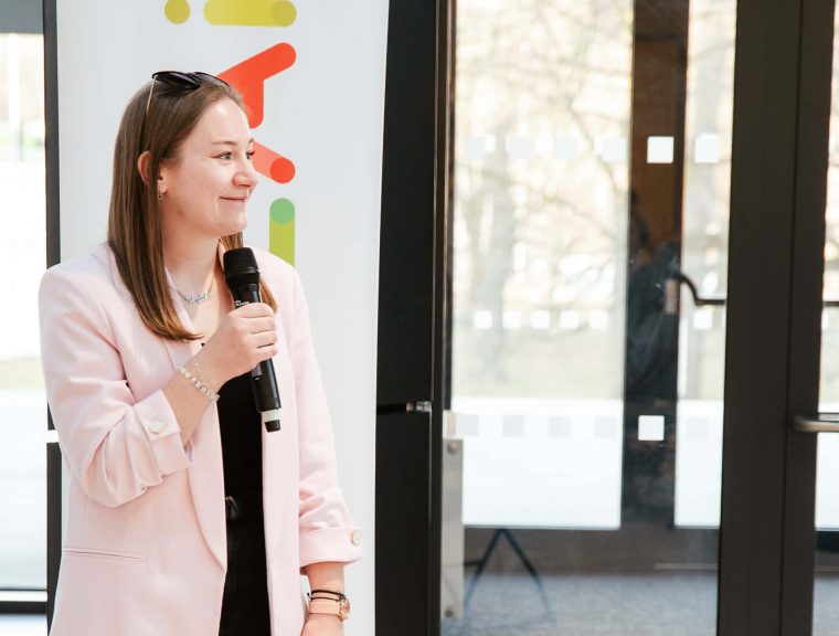 NEOLAiA nabízí studentům příležitost spojit zahraniční studijní pobyt nebo pracovní stáž s&nbsp;podporou výuky v&nbsp;angličtině i&nbsp;s&nbsp;výukou češtiny