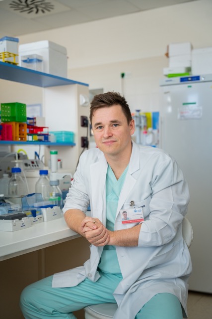 Laureát Ceny Neuron: na Ostravské univerzitě vedeme výzkum světové úrovně. A&nbsp;když máte dobrý tým, výsledky se dostaví.