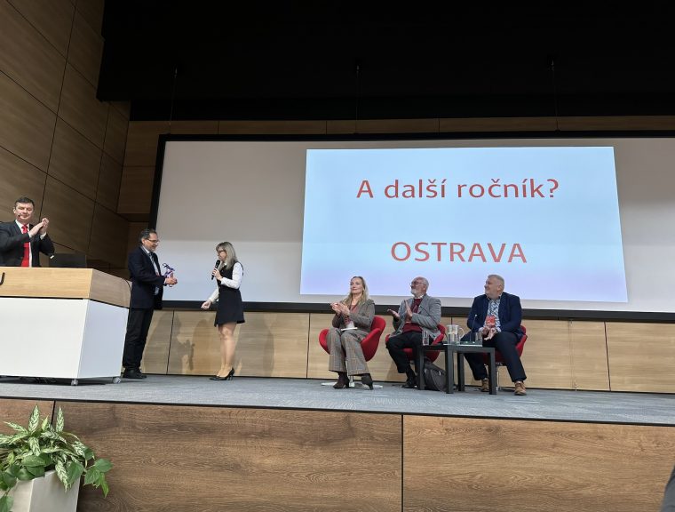 Ostravská univerzita přebírá štafetu celostátní výzkumné konference pořádané Ministerstvem pro místní rozvoj