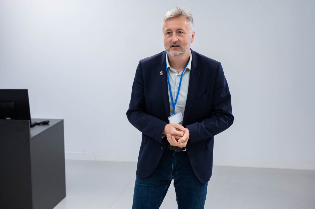„Pohyb je pro člověka přirozený a&nbsp;naprosto zásadní,“ říká profesor Daniel Jandačka