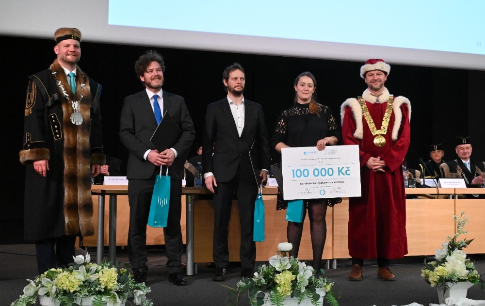Spolupracujete s&nbsp;kolegy z&nbsp;VŠB-TUO? Přihlaste se do Ceny rektorů ostravských univerzit, vítězný tým získá 100 tisíc korun