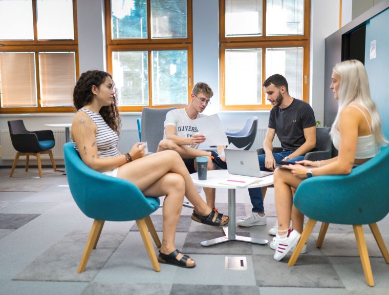 Nový knihovní řád: jaké výhody přinese studentům?