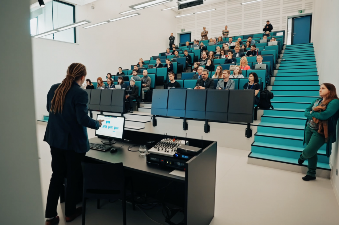 From Mobile Phone Bans to AI in Elder Care. DigiWELL to Present Its Results So Far