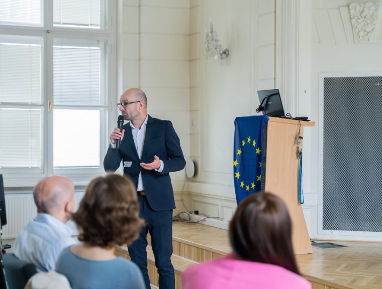 Odborníci na mezinárodní granty programu Horizont Evropa se setkali na OU