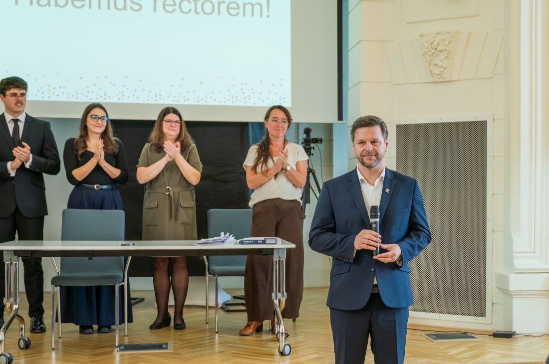 Petr Kopecký re-elected Rector of the University of Ostrava